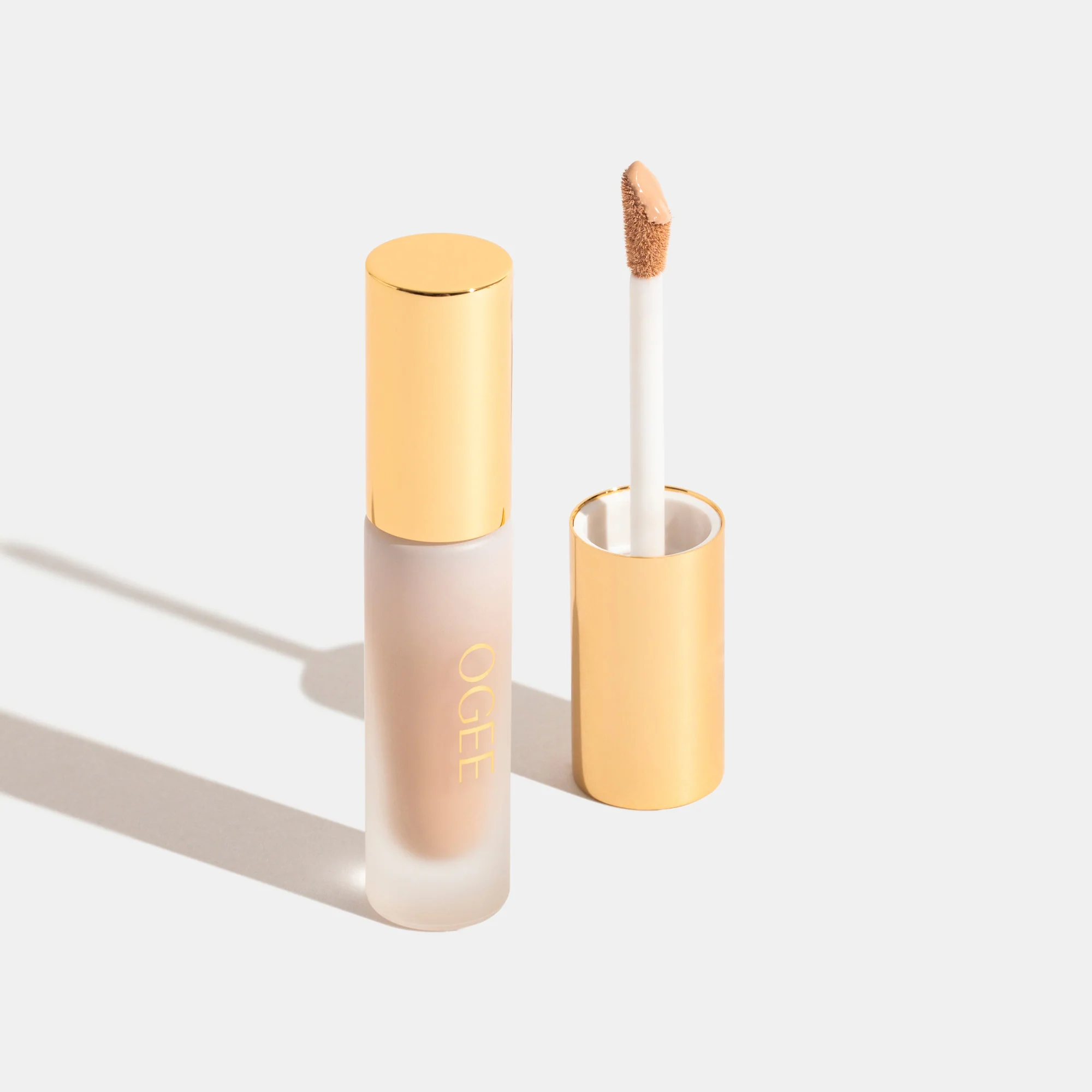 Complexion Perfecting Concealer - Image 184