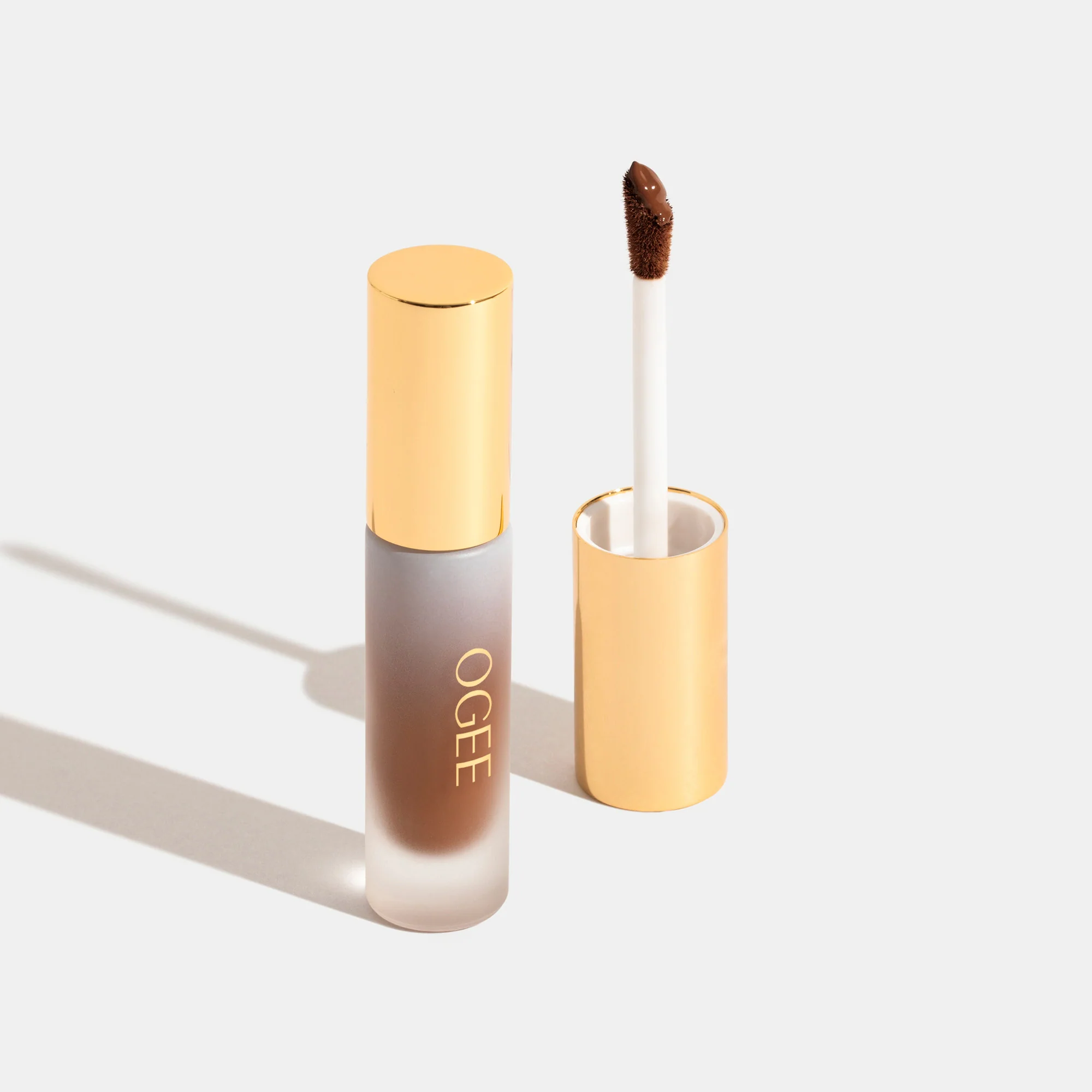Complexion Perfecting Concealer - Image 208
