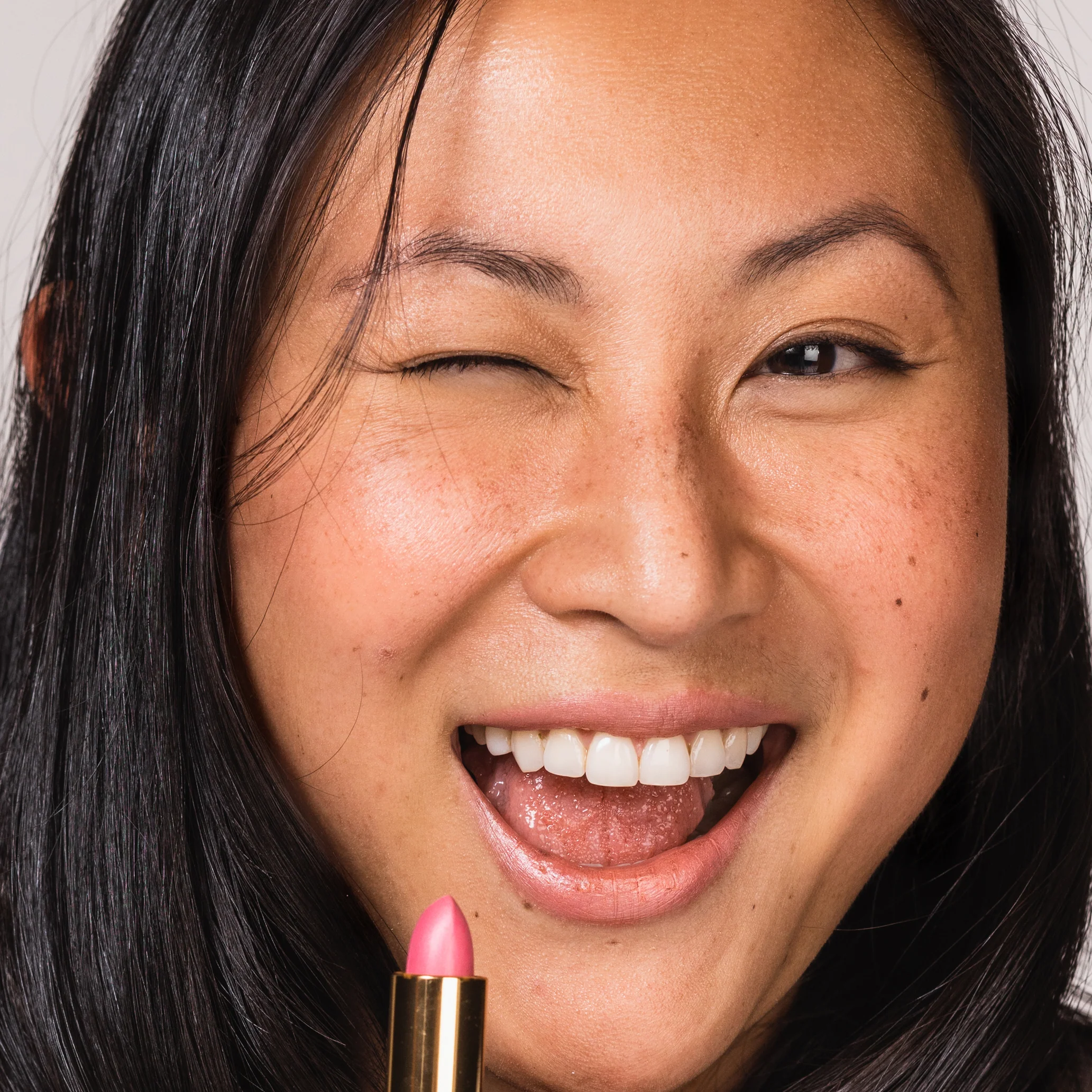 Full Bloom Sculpted Lipstick - Image 21