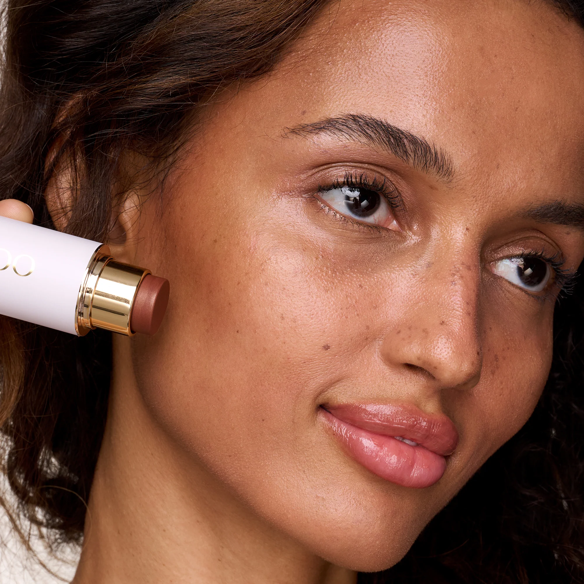 Sculpted Face Stick - Image 23